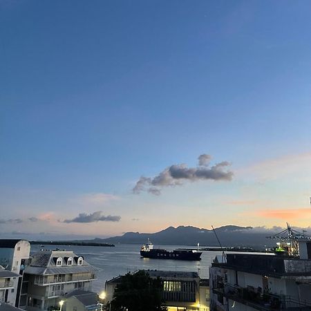 Penthouse Seaside 10 Min Port, Croisiere Et Aeroport Apartment ปวงต์-ตา-ปิตร์ ภายนอก รูปภาพ