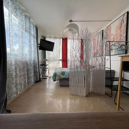 Penthouse Seaside 10 Min Port, Croisiere Et Aeroport Apartment ปวงต์-ตา-ปิตร์ ภายนอก รูปภาพ