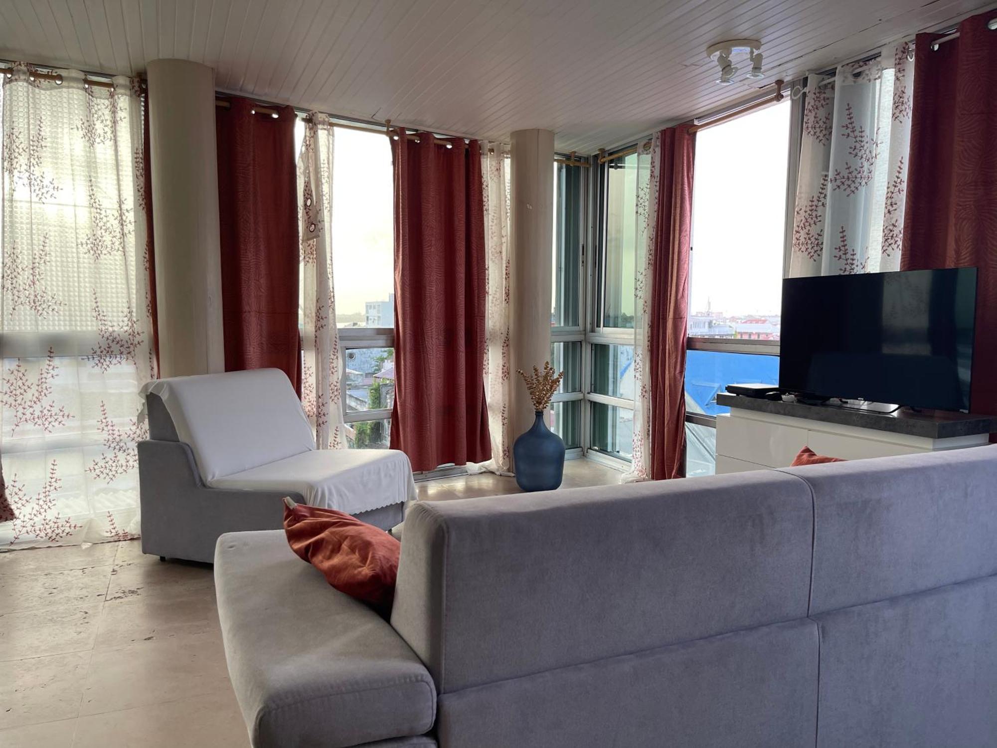 Penthouse Seaside 10 Min Port, Croisiere Et Aeroport Apartment ปวงต์-ตา-ปิตร์ ภายนอก รูปภาพ