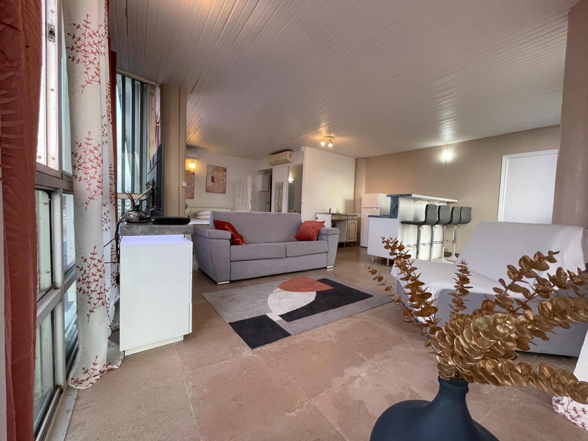 Penthouse Seaside 10 Min Port, Croisiere Et Aeroport Apartment ปวงต์-ตา-ปิตร์ ภายนอก รูปภาพ