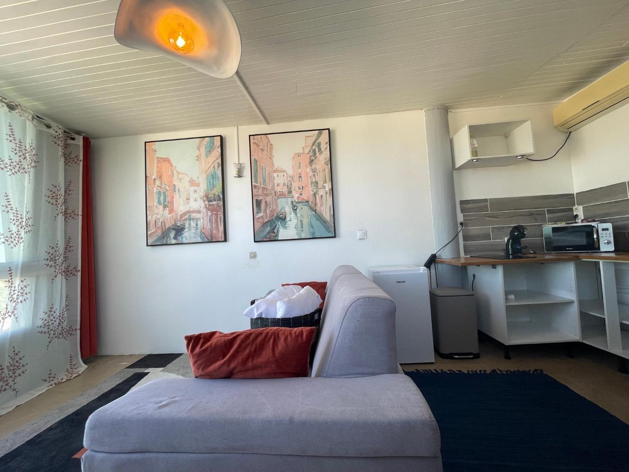 Penthouse Seaside 10 Min Port, Croisiere Et Aeroport Apartment ปวงต์-ตา-ปิตร์ ภายนอก รูปภาพ