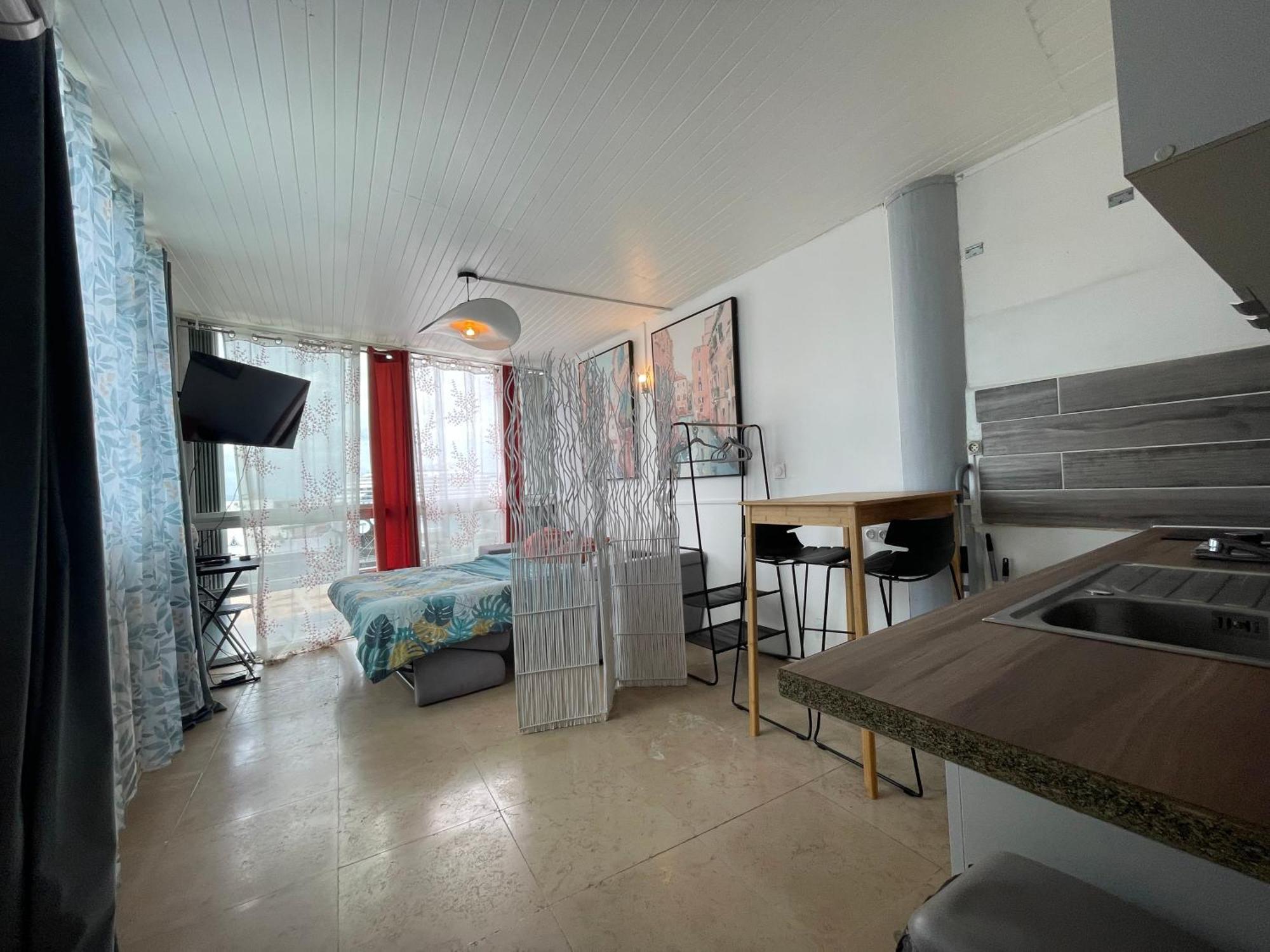 Penthouse Seaside 10 Min Port, Croisiere Et Aeroport Apartment ปวงต์-ตา-ปิตร์ ภายนอก รูปภาพ