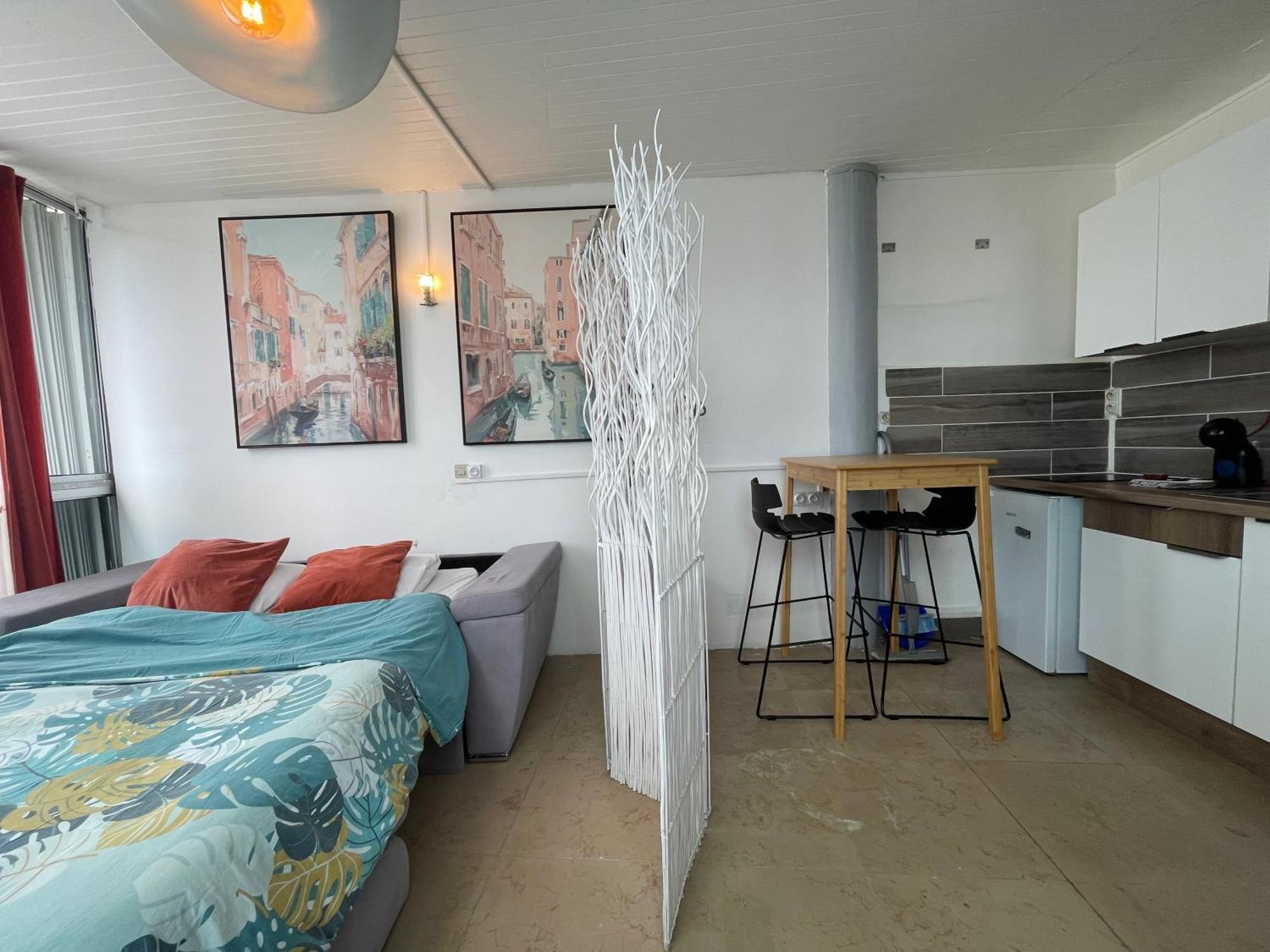 Penthouse Seaside 10 Min Port, Croisiere Et Aeroport Apartment ปวงต์-ตา-ปิตร์ ภายนอก รูปภาพ